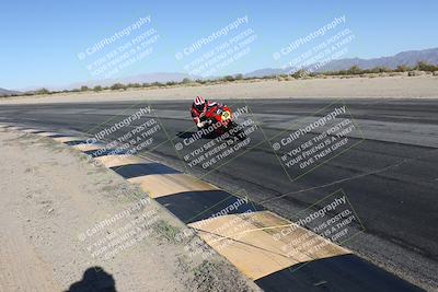 media/Dec-01-2025-Moto Forza (Mon) [[2daa91e15f]]/2-Intermediate Group/Session 4 (Turn 10 Inside)/